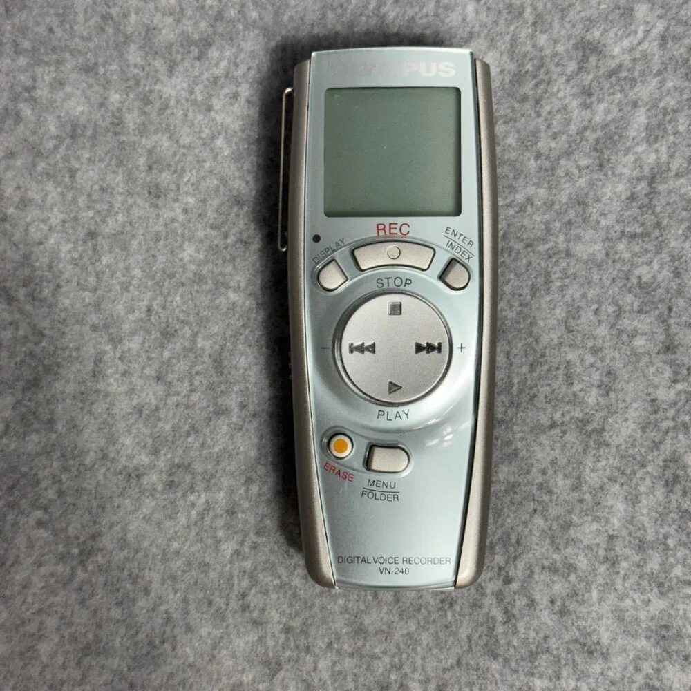 Digital Electronics/ Walkman, Digital Recorders, Cameras - Picture 2 of 7